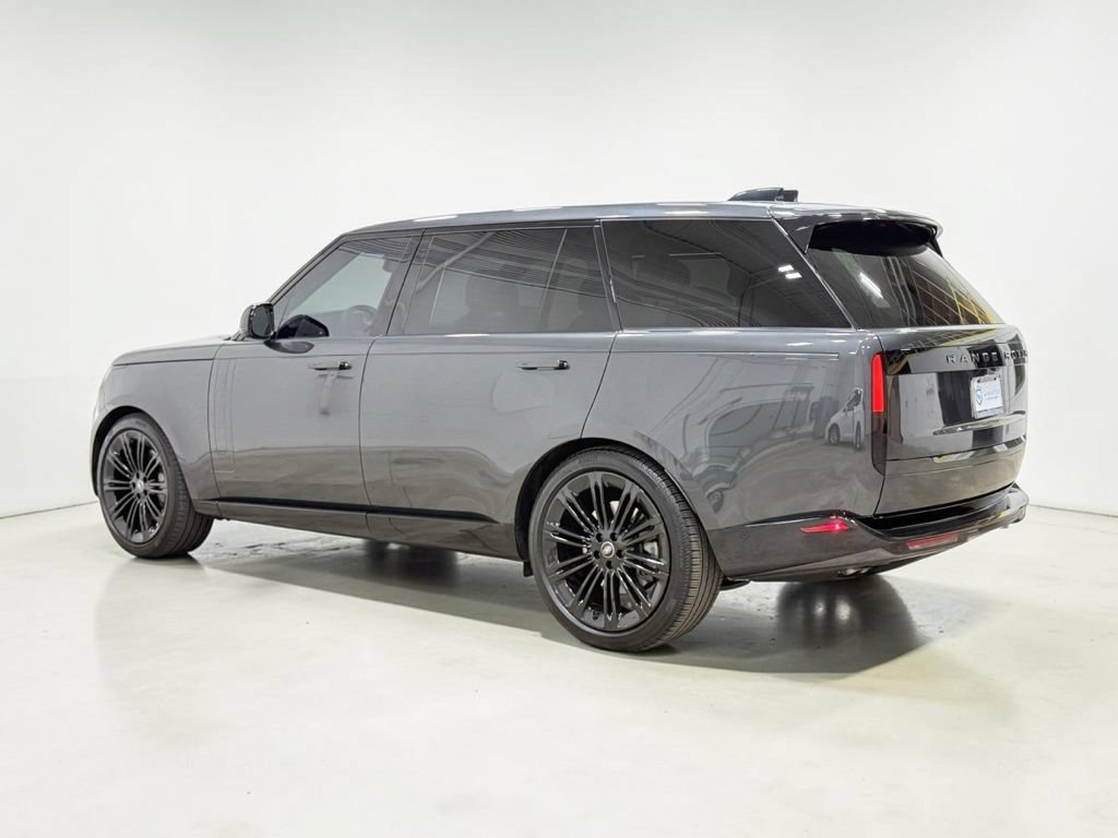 Used 2025 Land Rover Range Rover Long Wheelbase SE AWD/4WD image 17