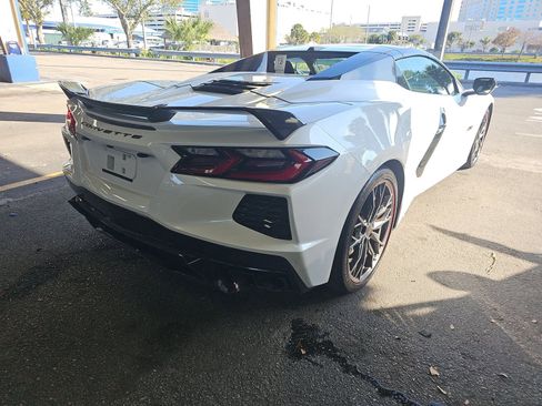 Used 2023 Chevrolet Corvette Stingray Premium Conv w/ Z51 Performance Package image 5