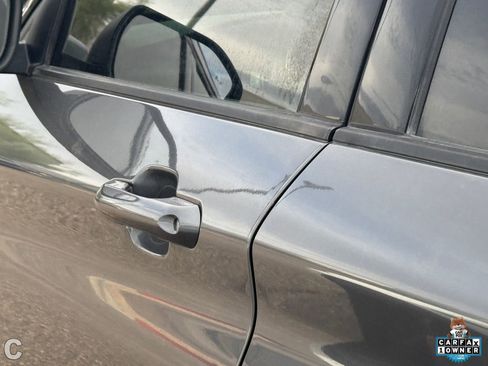 Used 2022 Ford Explorer XLT w/ Equipment Group 202A image 10