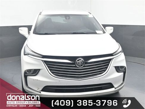 Used 2022 Buick Enclave Premium image 3