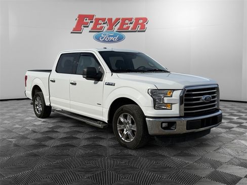 Used 2015 Ford F150 XLT w/ Equipment Group 302A Luxury image 7