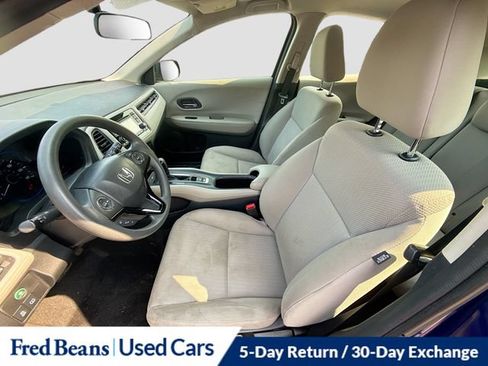 Used 2017 Honda HR-V LX image 24