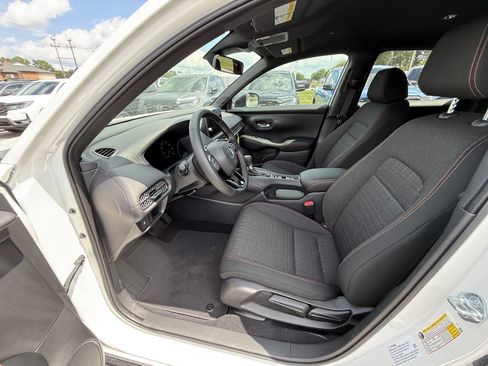 New 2026 Honda HR-V Sport image 12