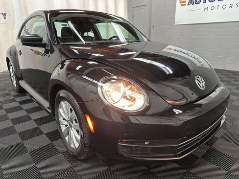 Used 2018 Volkswagen Beetle 2.0T S image 3
