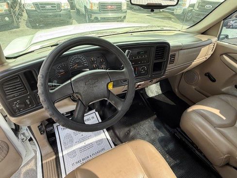 Used 2007 Chevrolet Silverado 1500 W/T image 11