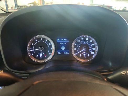 Used 2020 Hyundai Venue SEL w/ Convenience + Premium Package FWD image 11