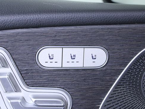 Used 2020 Mercedes-Benz GLS 450 GLS 450 image 21