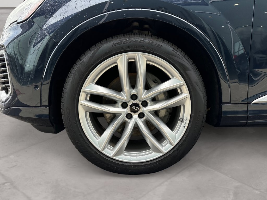 Certified 2025 Audi Q7 3.0T Premium Plus AWD/4WD image 14