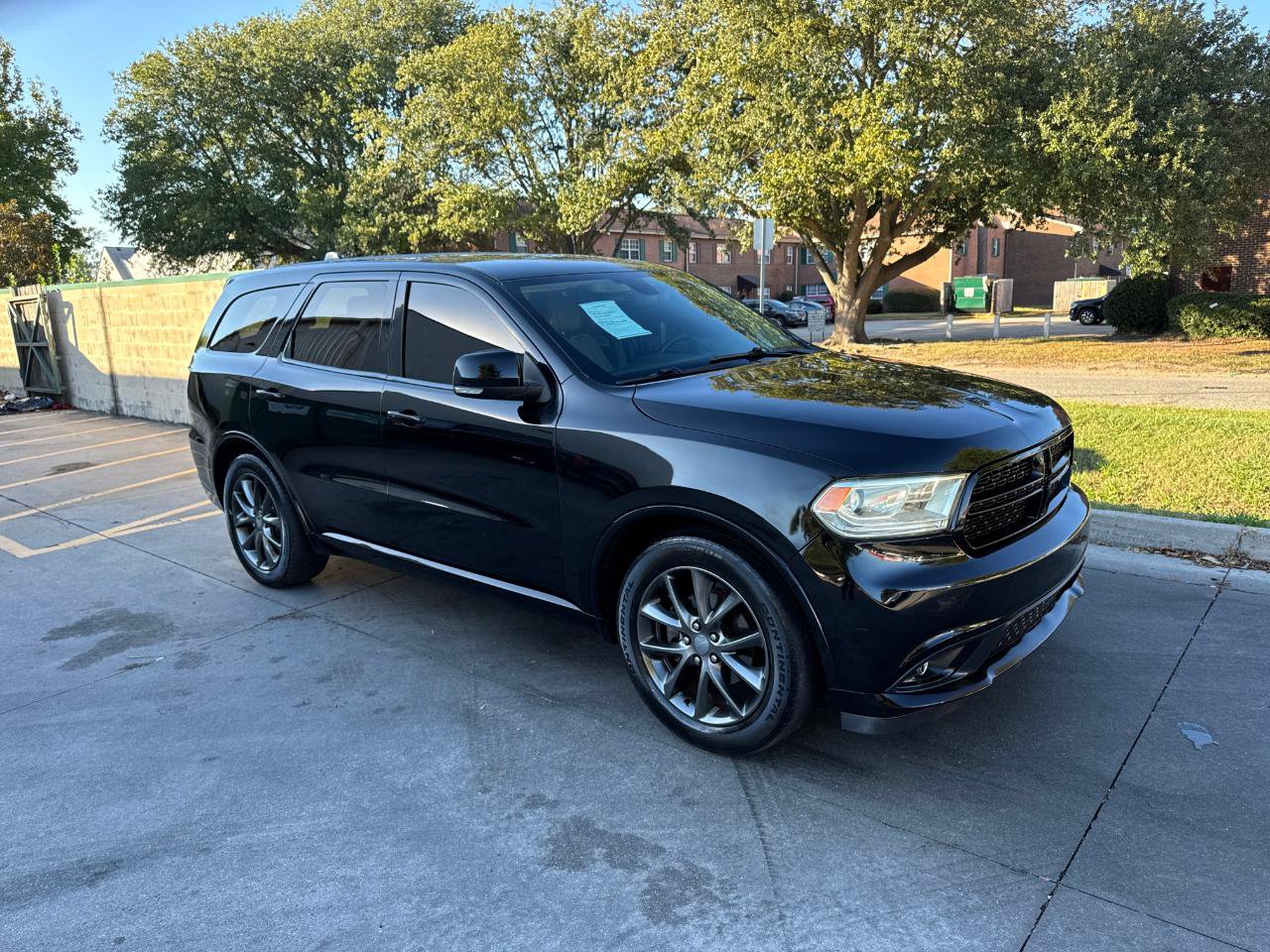 Used 2017 Dodge Durango GT w/ Nav & Power Liftgate Group RWD image 2