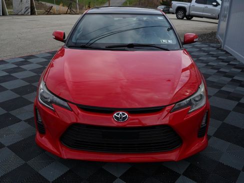 Used 2015 Scion tC image 14