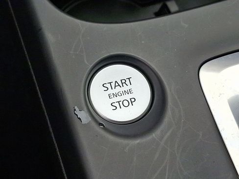 Used 2023 INFINITI QX50 Luxe image 26