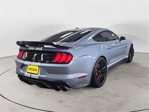 Used 2022 Ford Mustang Shelby GT500 w/ Technology Package image 5
