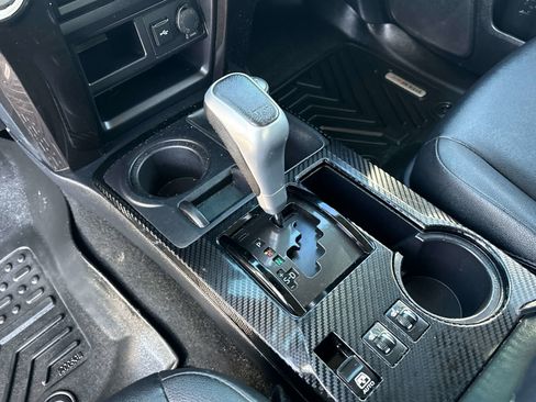 Used 2022 Toyota 4Runner TRD Off-Road Premium image 20