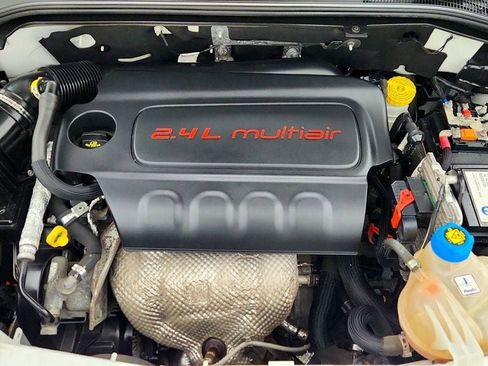 Used 2021 RAM ProMaster City Tradesman SLT image 28