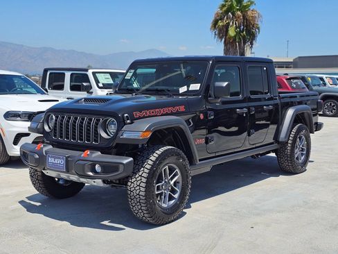 New 2026 Jeep Gladiator Mojave AWD/4WD image 3