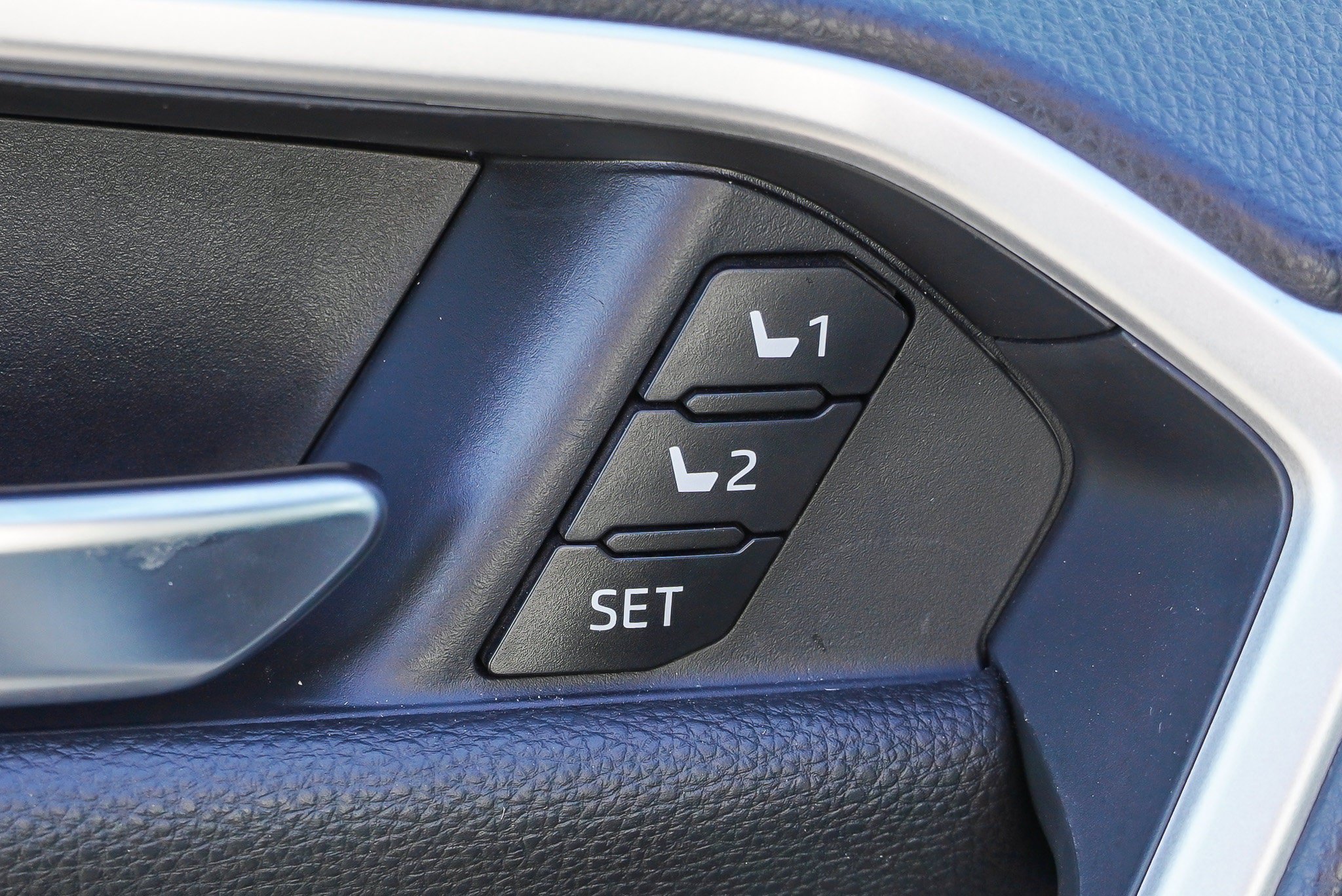 Certified 2023 Toyota RAV4 Limited AWD/4WD image 20