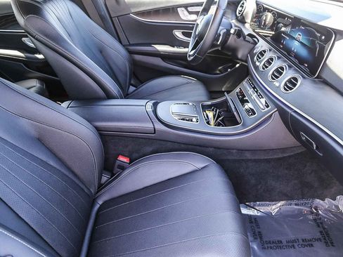 Used 2022 Mercedes-Benz E 350 Sedan image 18