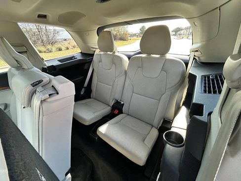 Used 2018 Volvo XC90 T6 Inscription w/ Convenience Package image 14