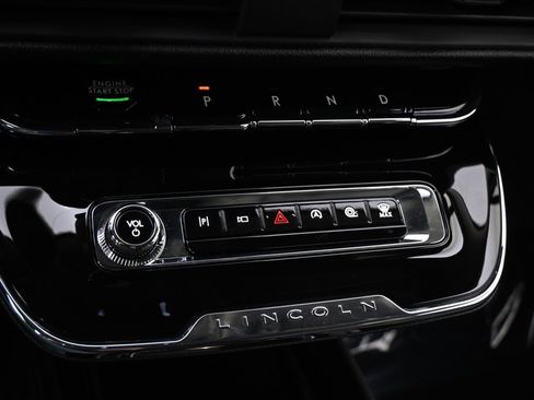 New 2026 Lincoln Corsair Premiere image 29