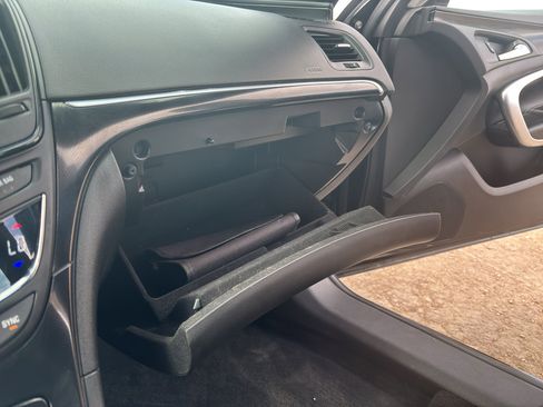 Used 2017 Buick Regal GS w/ Driver Confidence Package #2 image 28