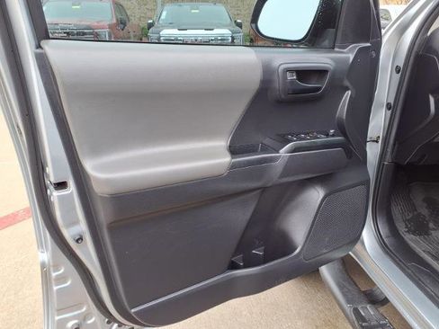 Used 2022 Toyota Tacoma SR image 20