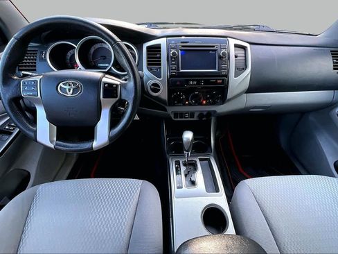 Used 2013 Toyota Tacoma 4x4 Access Cab V6 w/ SR5 Pkg image 14