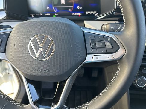 New 2026 Volkswagen Taos S FWD image 20