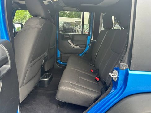 Used 2016 Jeep Wrangler Unlimited Sport w/ Quick Order Package 24S AWD/4WD image 31