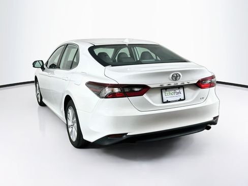 Used 2023 Toyota Camry LE FWD image 5