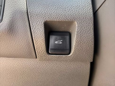 Used 2014 Ford Edge SEL w/ Equipment Group 205A AWD/4WD image 14