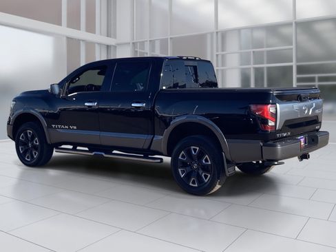 Used 2020 Nissan Titan Platinum Reserve w/ Moonroof Package image 4