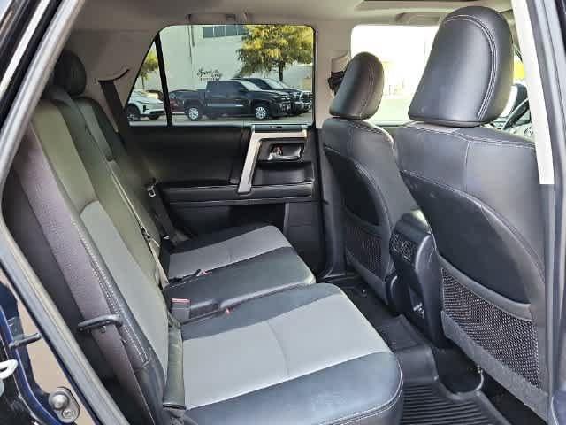 Used 2020 Toyota 4Runner SR5 Premium w/ Moonroof Package AWD/4WD image 17