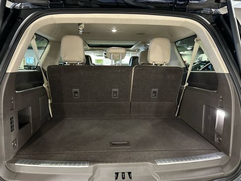 Certified 2023 Lincoln Navigator L Reserve AWD/4WD image 28