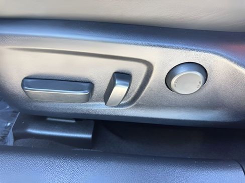 Used 2023 Lexus IS 300 w/ Premium Package image 10