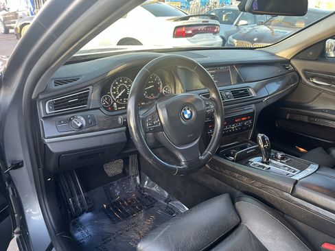 Used 2012 BMW 750Li RWD image 11