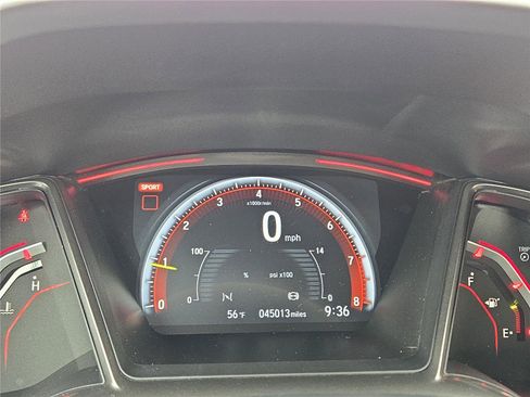 Used 2019 Honda Civic Type R image 4