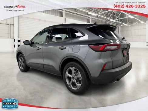 Used 2025 Ford Escape ST-Line image 3