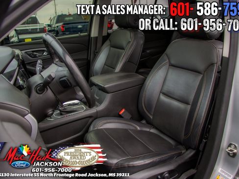 Used 2018 Chevrolet Traverse Premier w/ Driver Confidence II Package image 7