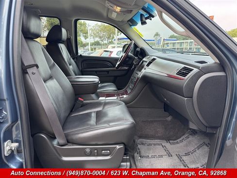 Used 2010 Cadillac Escalade 2WD image 7