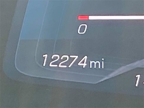 Used 2023 Chevrolet Corvette Stingray Premium Conv w/ Z51 Performance Package image 17