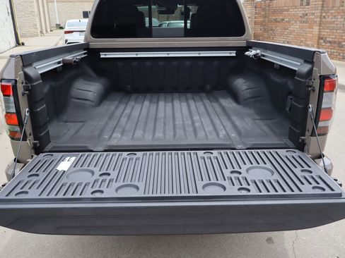 Used 2023 Nissan Frontier PRO-4X w/ Pro-4X Premium Package AWD/4WD image 30