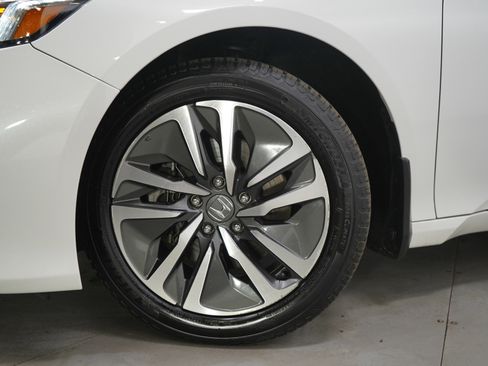 Used 2019 Honda Accord EX-L image 26