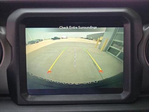 Certified 2022 Jeep Wrangler Unlimited Sport AWD/4WD image 21