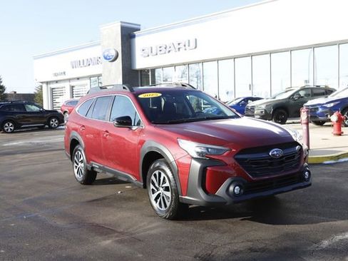 Certified 2025 Subaru Outback Premium w/ Popular Package #1A image 1