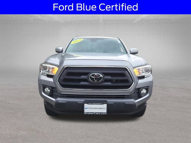 Used 2021 Toyota Tacoma SR5 AWD/4WD image 2