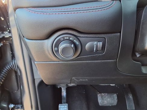 New 2026 Dodge Durango GT image 13