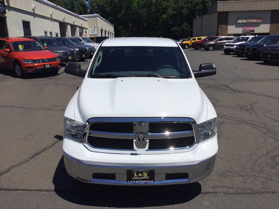 Used 2019 RAM 1500 Classic SLT AWD/4WD image 5