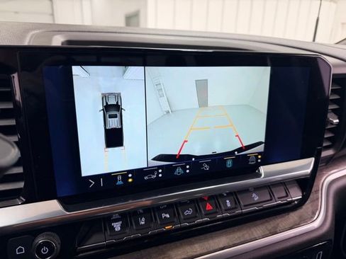 Certified 2024 Chevrolet Silverado 2500 LTZ w/ LTZ Convenience Package image 16