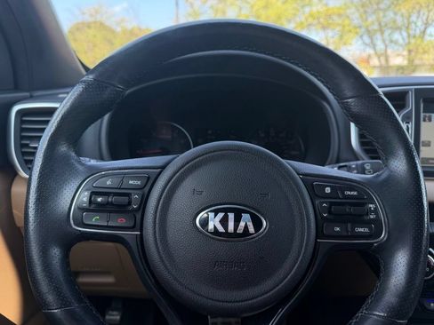 Used 2017 Kia Sportage SX FWD image 16