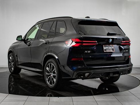 New 2026 BMW X5 xDrive40i w/ Executive Package image 11